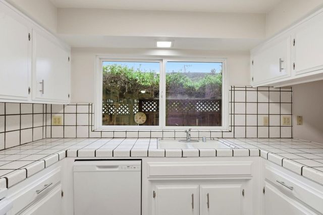 199 Glenwood Drive, Scotts Valley, CA 95066