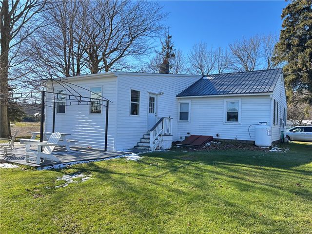 3214 State Route 8, Brookfield, NY 13313