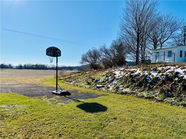 3214 State Route 8, Brookfield, NY 13313