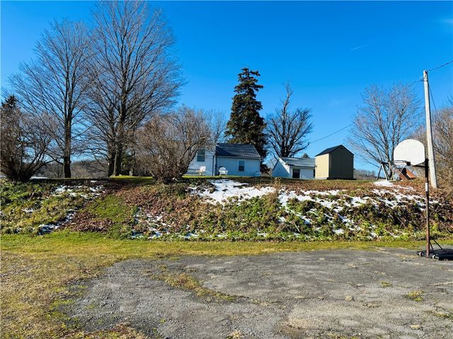 3214 State Route 8, Brookfield, NY 13313
