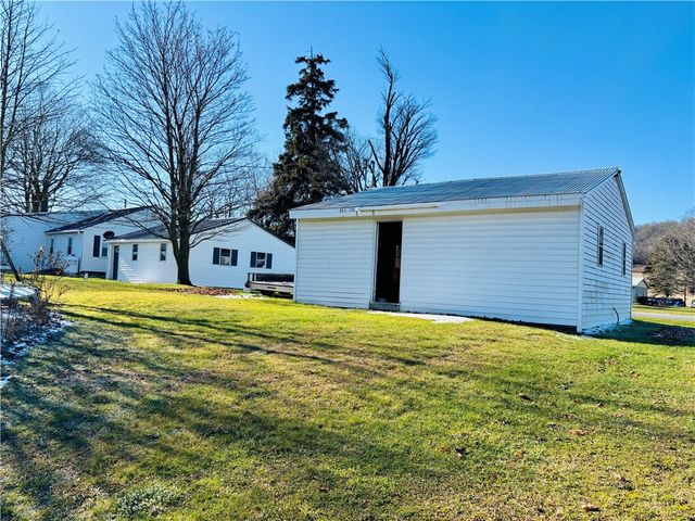 3214 State Route 8, Brookfield, NY 13313