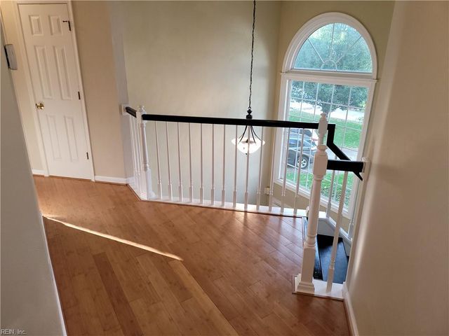 6209 Oaken Gate DR, Suffolk, VA 23435