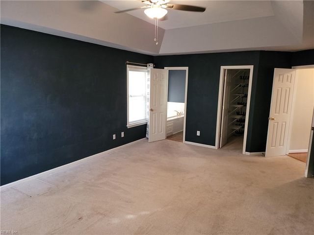 6209 Oaken Gate DR, Suffolk, VA 23435