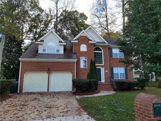6209 Oaken Gate DR, Suffolk, VA 23435
