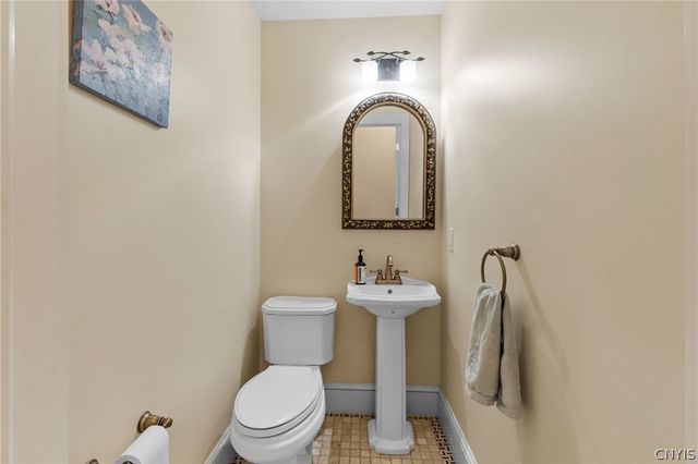 2 1st Street, Marcellus, NY 13108