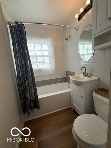 126 Greenacre Drive, Brownsburg, IN 46112