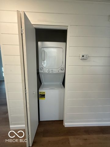 126 Greenacre Drive, Brownsburg, IN 46112