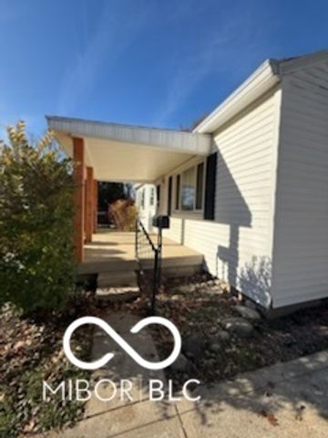 126 Greenacre Drive, Brownsburg, IN 46112