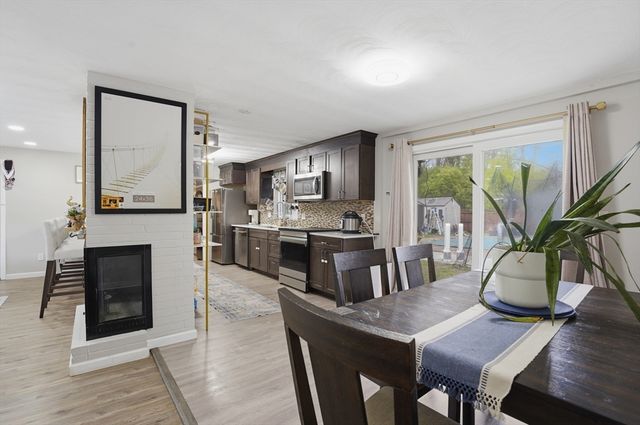 7 Edith Road, Framingham, MA 01701