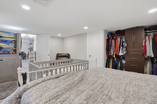 7 Edith Road, Framingham, MA 01701