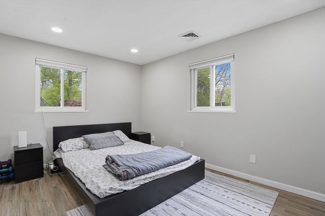 7 Edith Road, Framingham, MA 01701