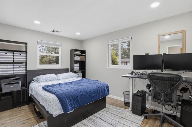 7 Edith Road, Framingham, MA 01701