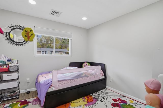 7 Edith Road, Framingham, MA 01701