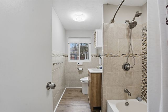 7 Edith Road, Framingham, MA 01701