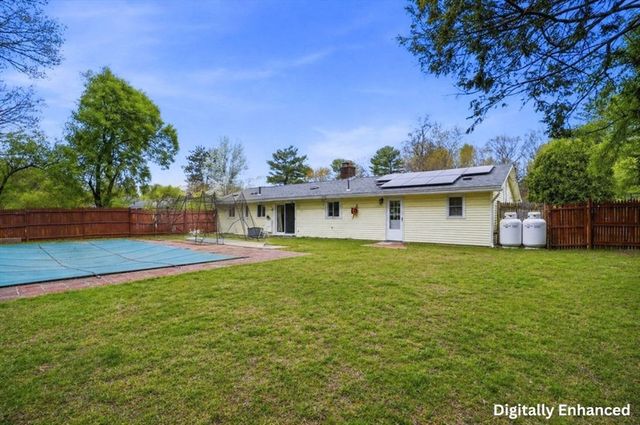 7 Edith Road, Framingham, MA 01701