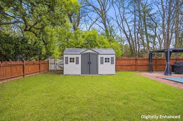 7 Edith Road, Framingham, MA 01701