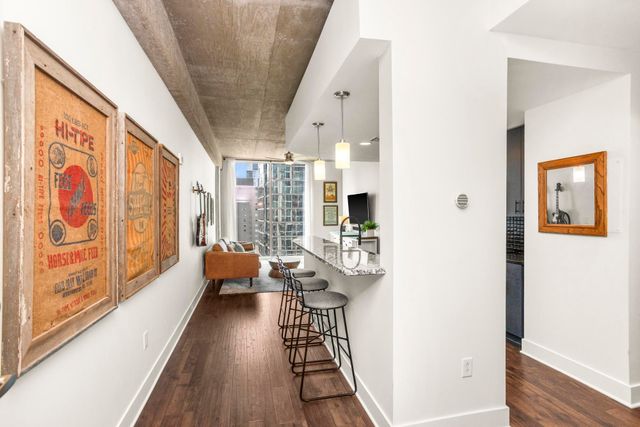 415 Church St Apt 1608, Nashville, TN 37219