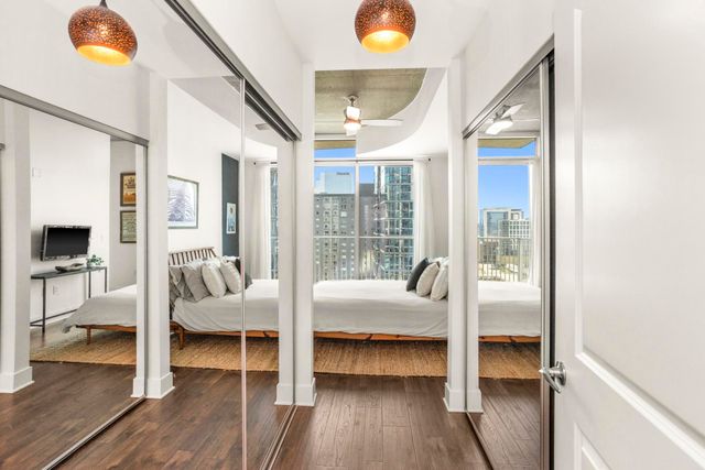 415 Church St Apt 1608, Nashville, TN 37219