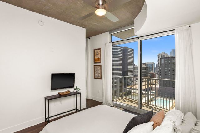 415 Church St Apt 1608, Nashville, TN 37219