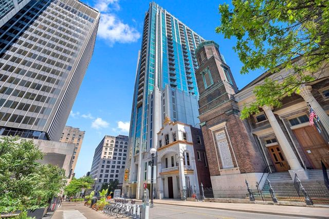 415 Church St Apt 1608, Nashville, TN 37219