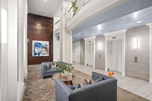 415 Church St Apt 1608, Nashville, TN 37219