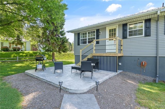 80 Jackim Road, Oswego, NY 13126