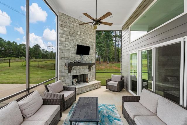 343 Gateway Drive, Fortson, GA 31808