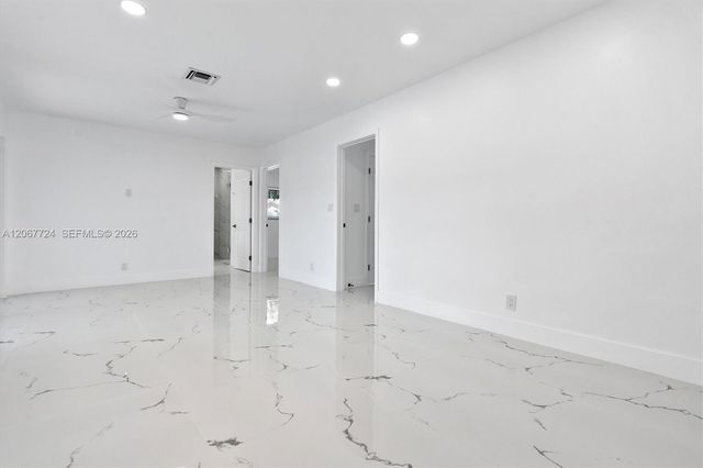 5711 NE 20th Terrace, Fort Lauderdale, FL 33308