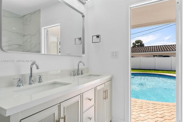 5711 NE 20th Terrace, Fort Lauderdale, FL 33308