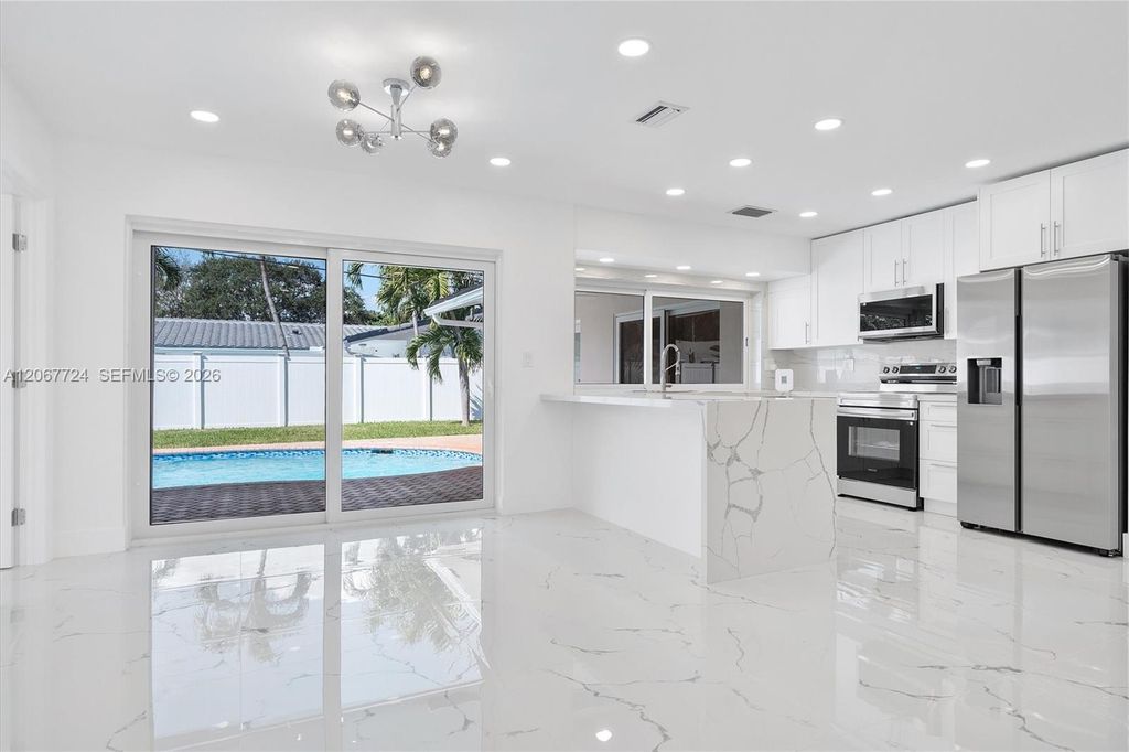 5711 NE 20th Terrace, Fort Lauderdale, FL 33308