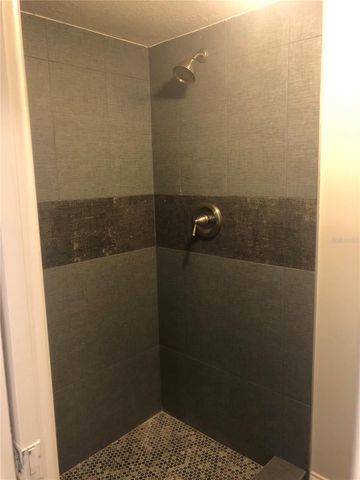 122 LAKEVIEW WAY 122, Oldsmar, FL 34677