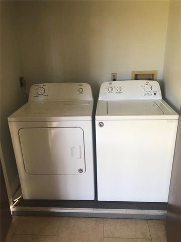 122 LAKEVIEW WAY 122, Oldsmar, FL 34677