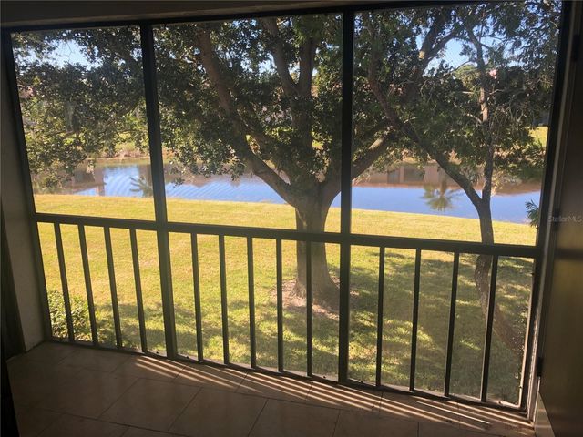 122 LAKEVIEW WAY 122, Oldsmar, FL 34677