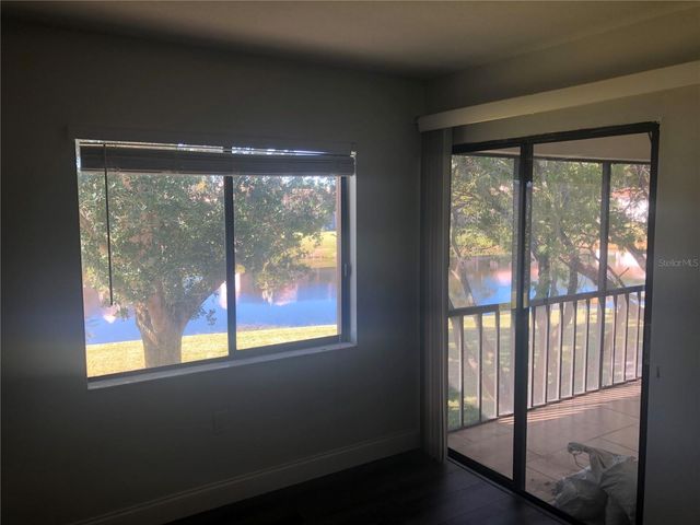 122 LAKEVIEW WAY 122, Oldsmar, FL 34677