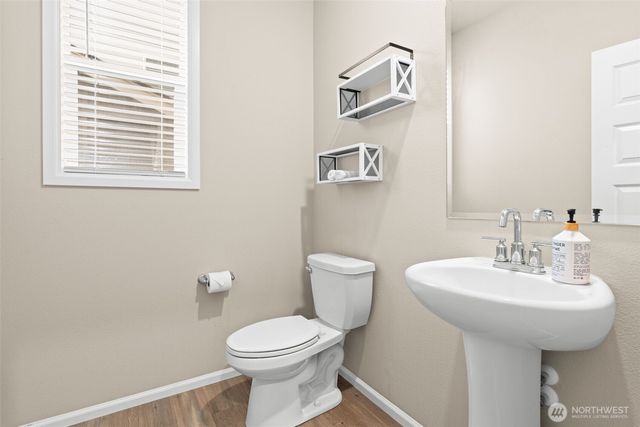 10408 Treasure Drive NW, Silverdale, WA 98383