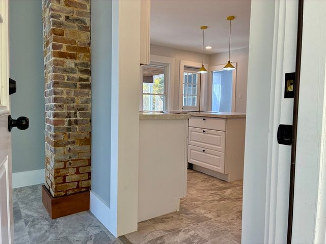 140 Mechanic St, Orange, MA 01364