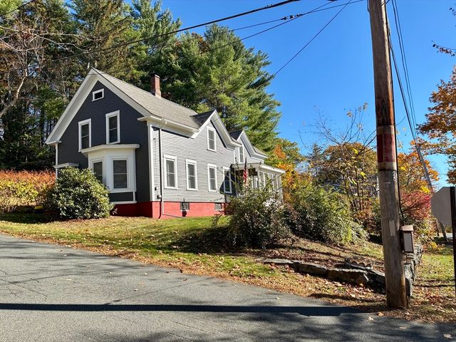 140 Mechanic St, Orange, MA 01364