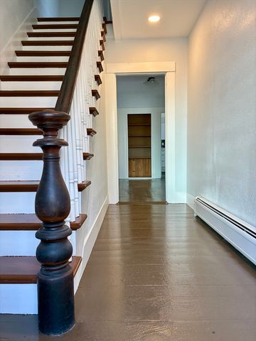 140 Mechanic St, Orange, MA 01364