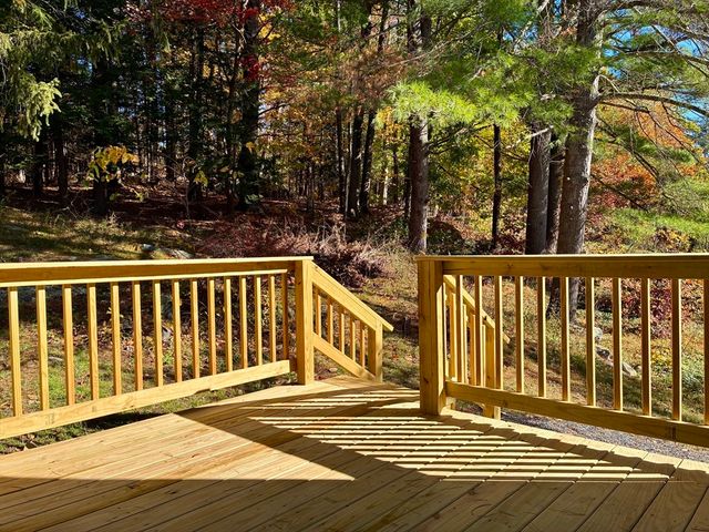 140 Mechanic St, Orange, MA 01364