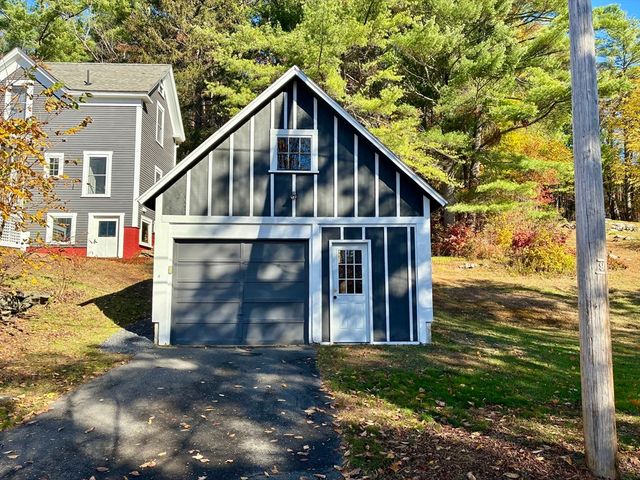 140 Mechanic St, Orange, MA 01364