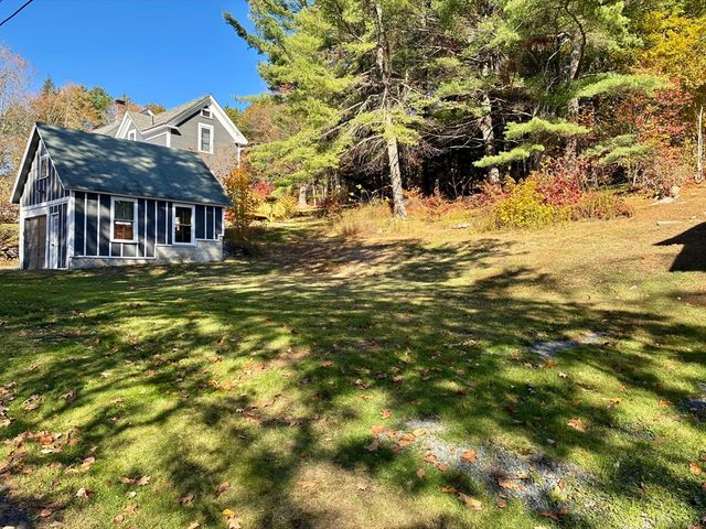 140 Mechanic St, Orange, MA 01364