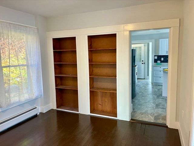 140 Mechanic St, Orange, MA 01364