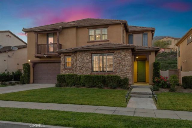 885 E Manresa, Azusa, CA 91702
