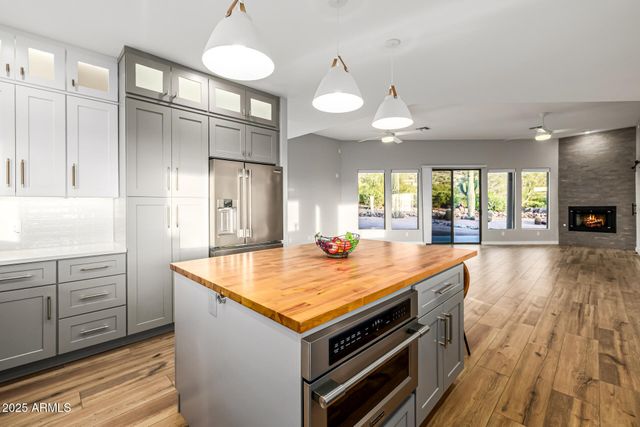 3083 N HERRALA Way, Apache Junction, AZ 85119