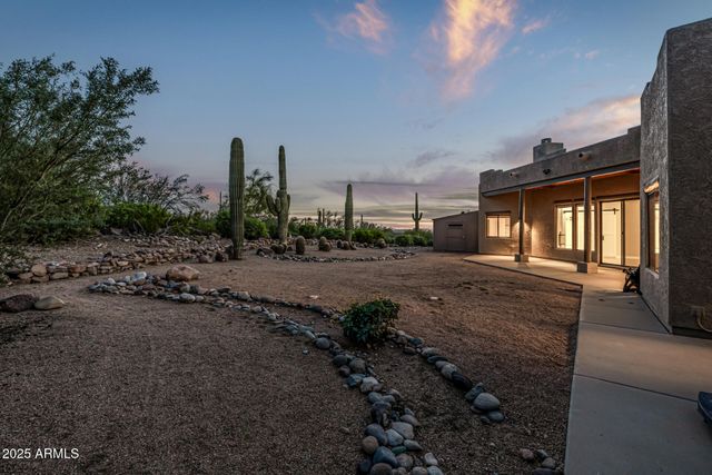 3083 N HERRALA Way, Apache Junction, AZ 85119