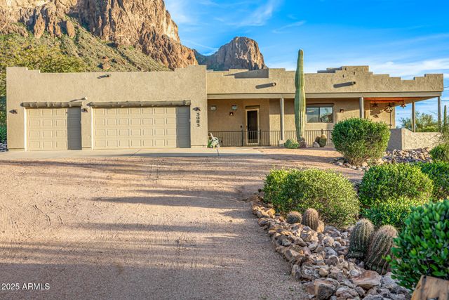 3083 N HERRALA Way, Apache Junction, AZ 85119