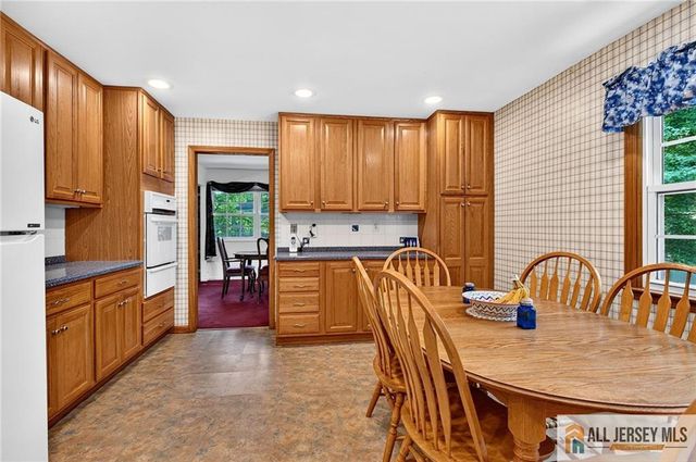 20 Kevin Road, East Brunswick, NJ 08816