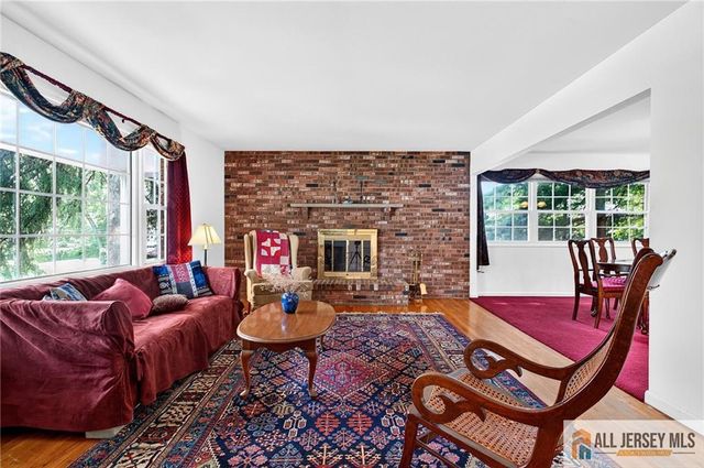 20 Kevin Road, East Brunswick, NJ 08816