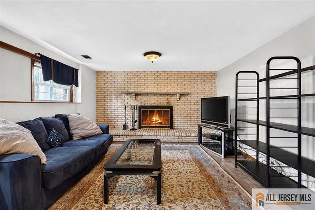 20 Kevin Road, East Brunswick, NJ 08816