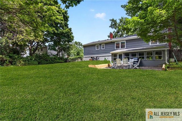 20 Kevin Road, East Brunswick, NJ 08816